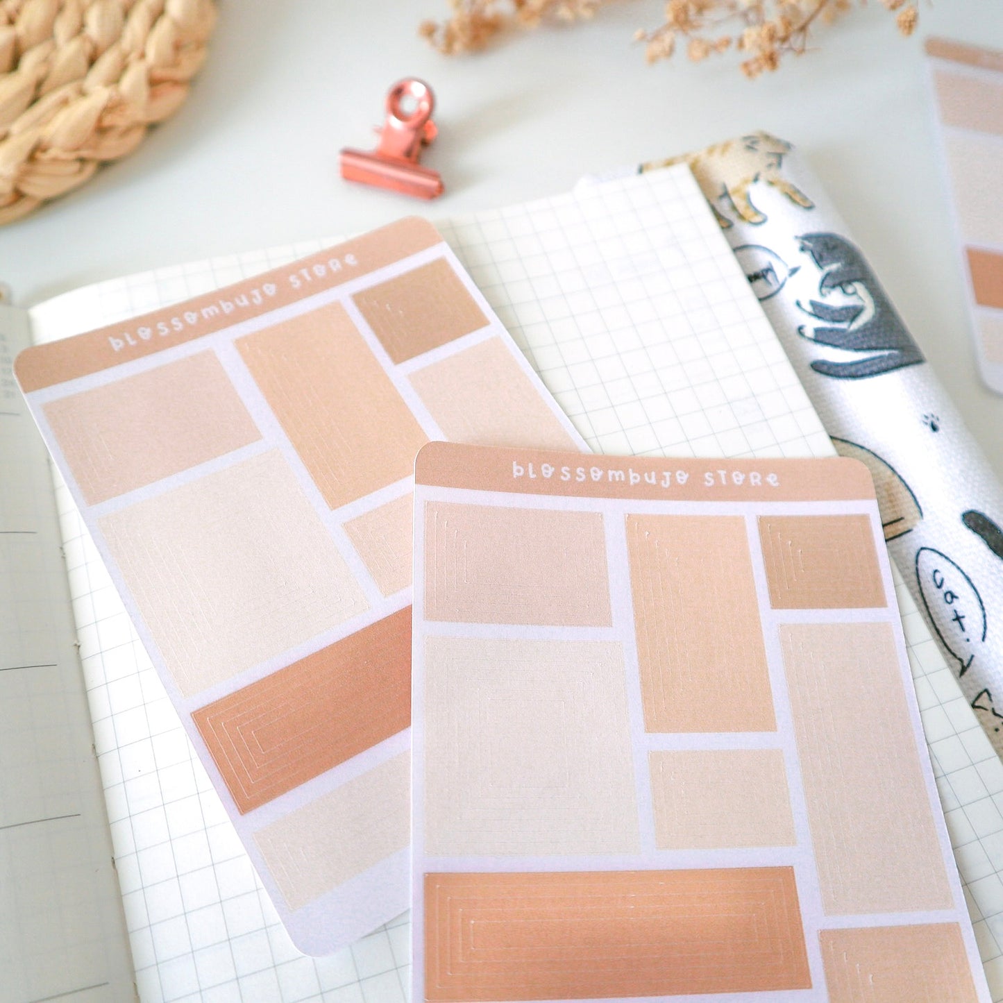 Stickersheet - Brown Squares