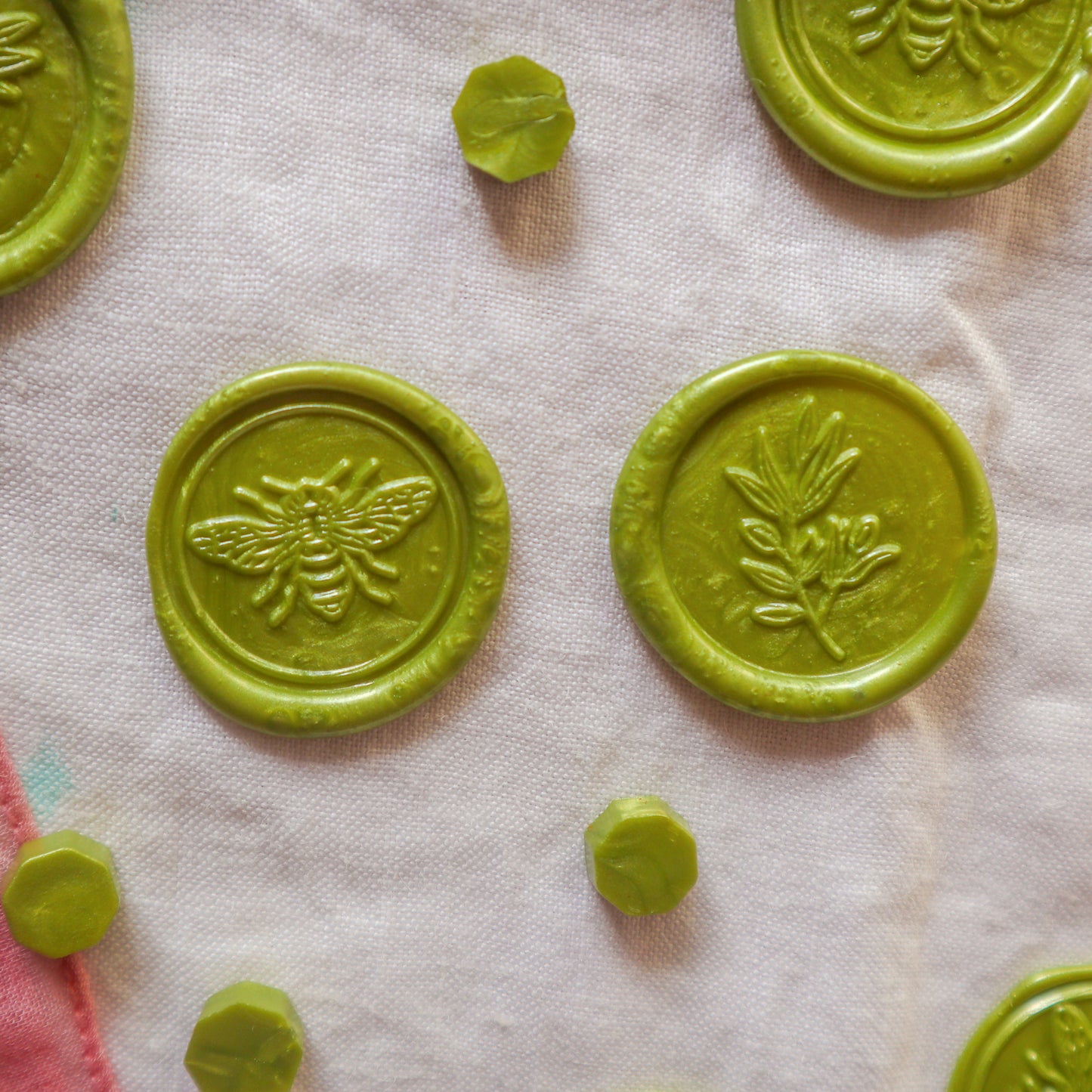 Wax Seals Stamp - Emerald, Pink and Pearl