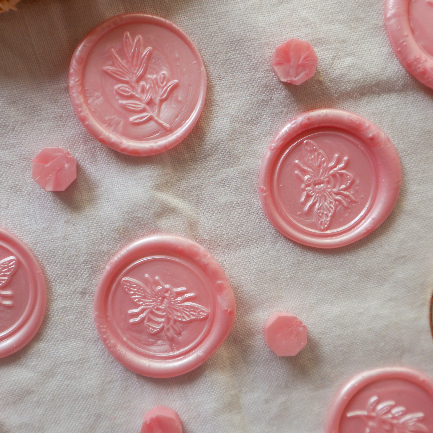 Wax Seals Stamp - Emerald, Pink and Pearl